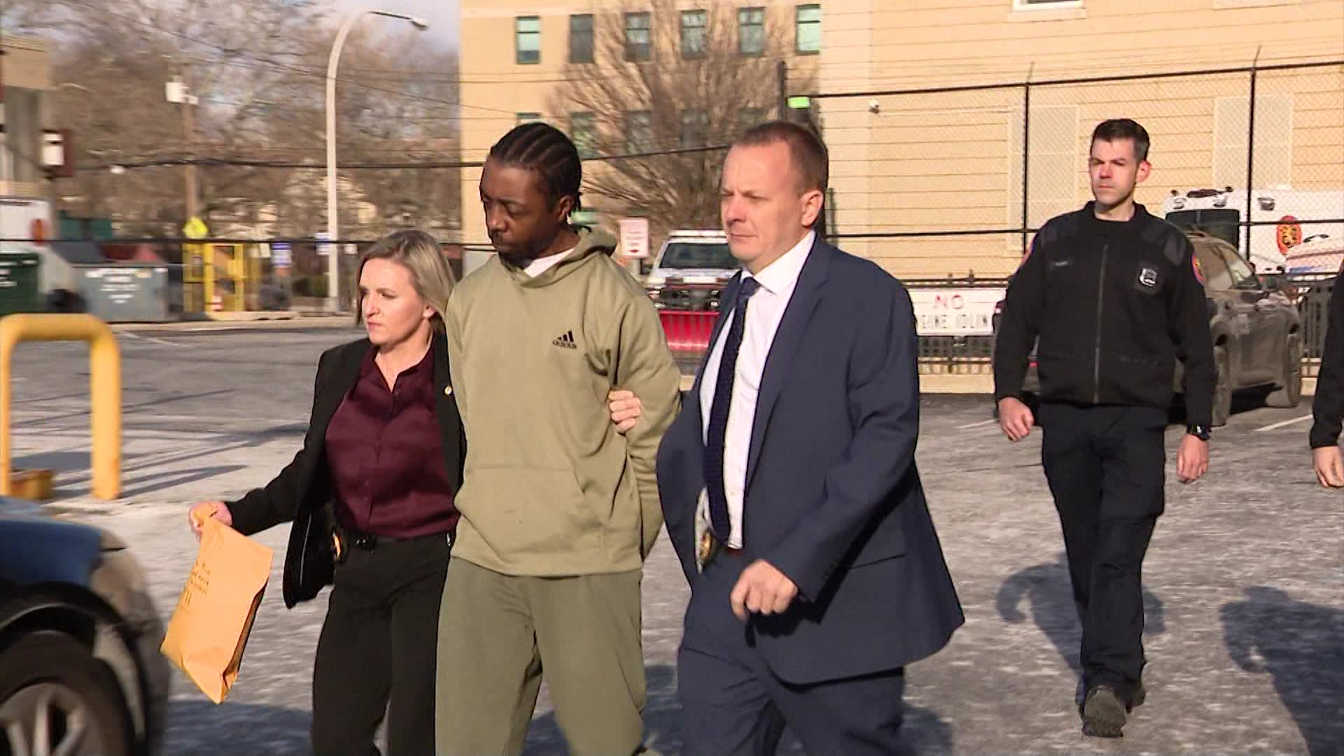 Bay Shore man charged with murder in New Year’s Day shooting - News 12 - Long Island