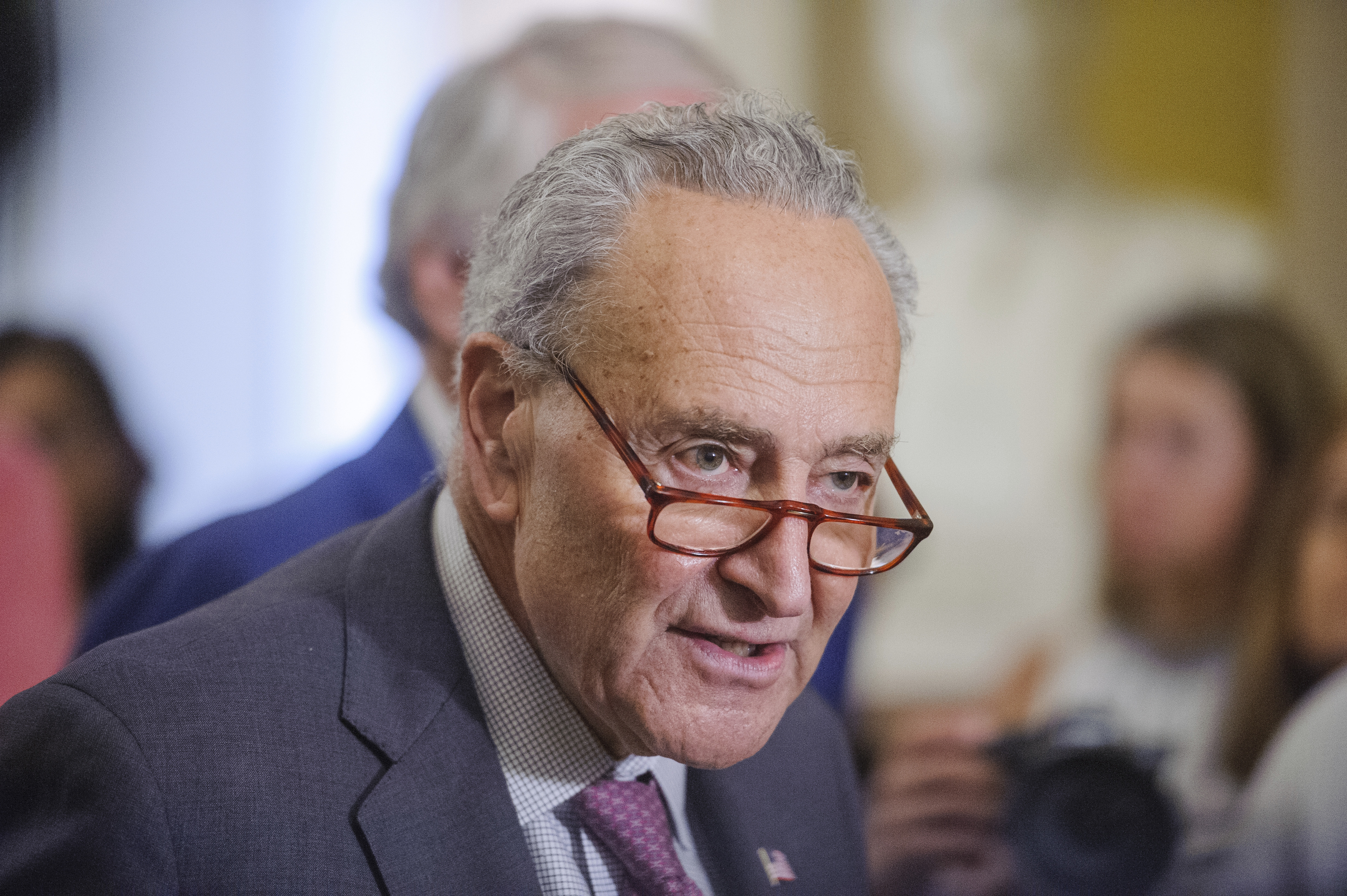 Sen. Schumer says his LI office, 2 others were targeted with bomb threats - News12 | Long Island