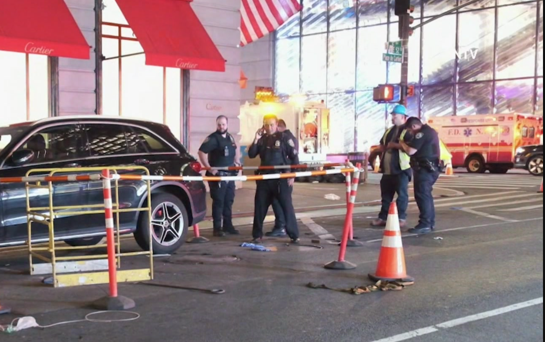 Sources Briarcliff Manor Woman Dies After Falling Into Uncovered Manhole In Manhattan - News12 | Long Island
